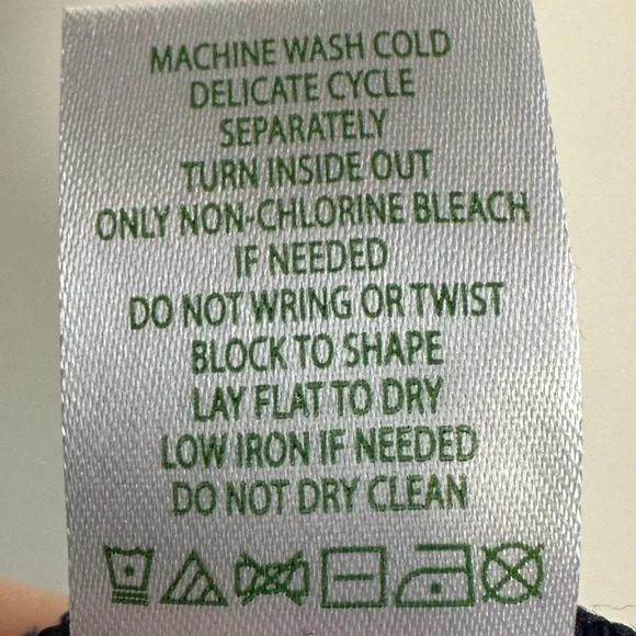 Lilly Pulitzer Navy Blue 3/4 Sleeve Top With Strappy Back Detail Size XS T Shirt - Picture 8 of 8